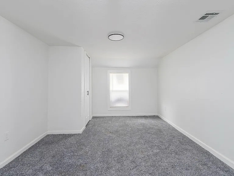 807 S College Ave #807B — Photo 5