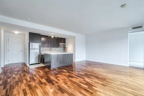 11 Soho St #301 Photo 1