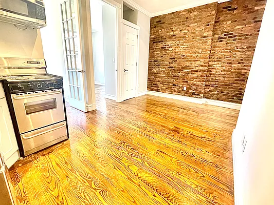 Rented by Nest Seekers International | media 2