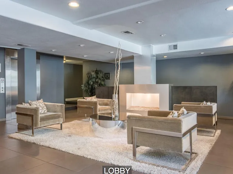 141 S Clark Dr #329 — Photo 4