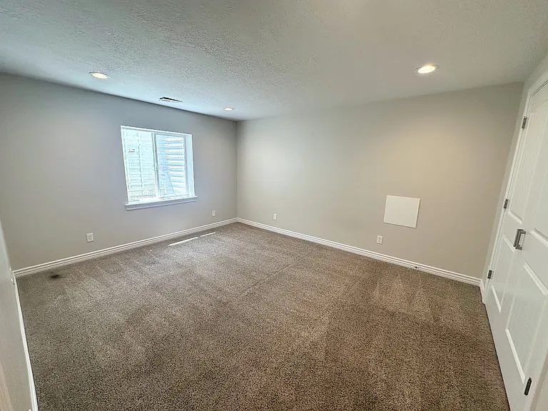 10218 N Bayhill Dr — Photo 9