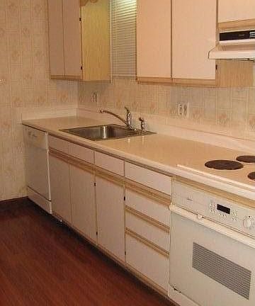 3rd image of 2120 Wichert Dr