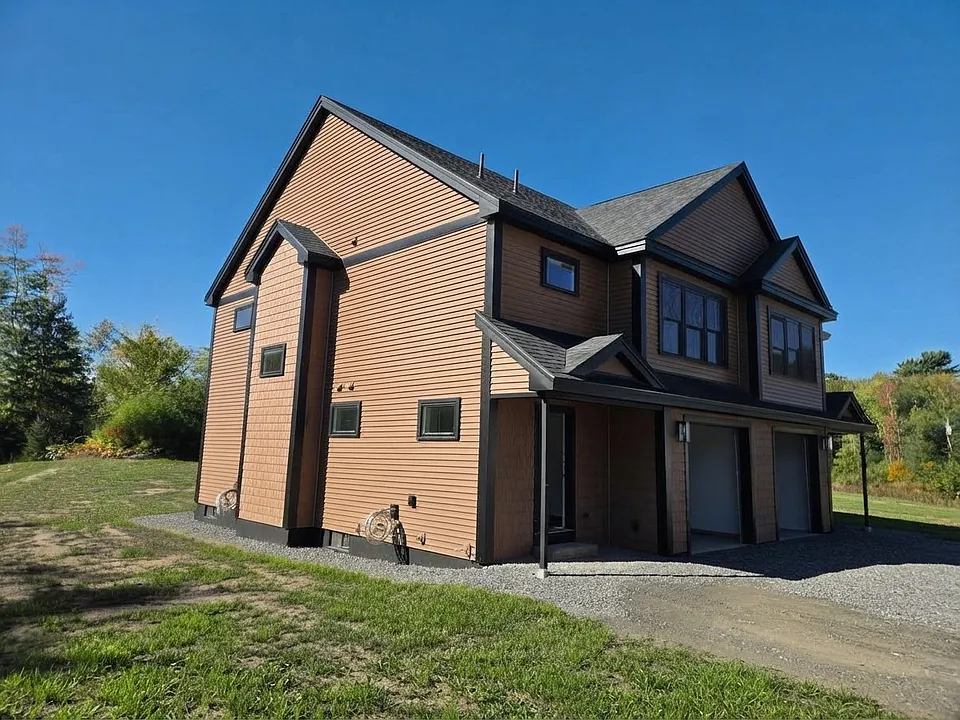 6 Huckleberry Ln #1