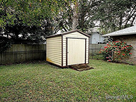 4th image of 1319 Eldron Blvd SE