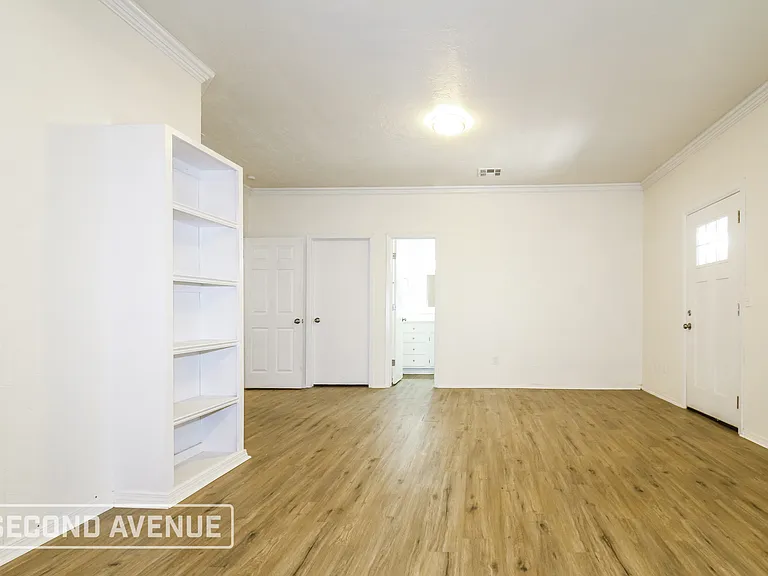 1521 S Blackwelder Ave — Photo 19