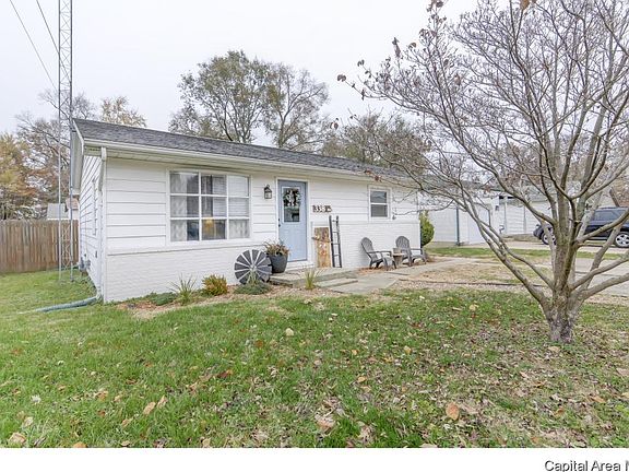 3rd image of 338 Interurban St