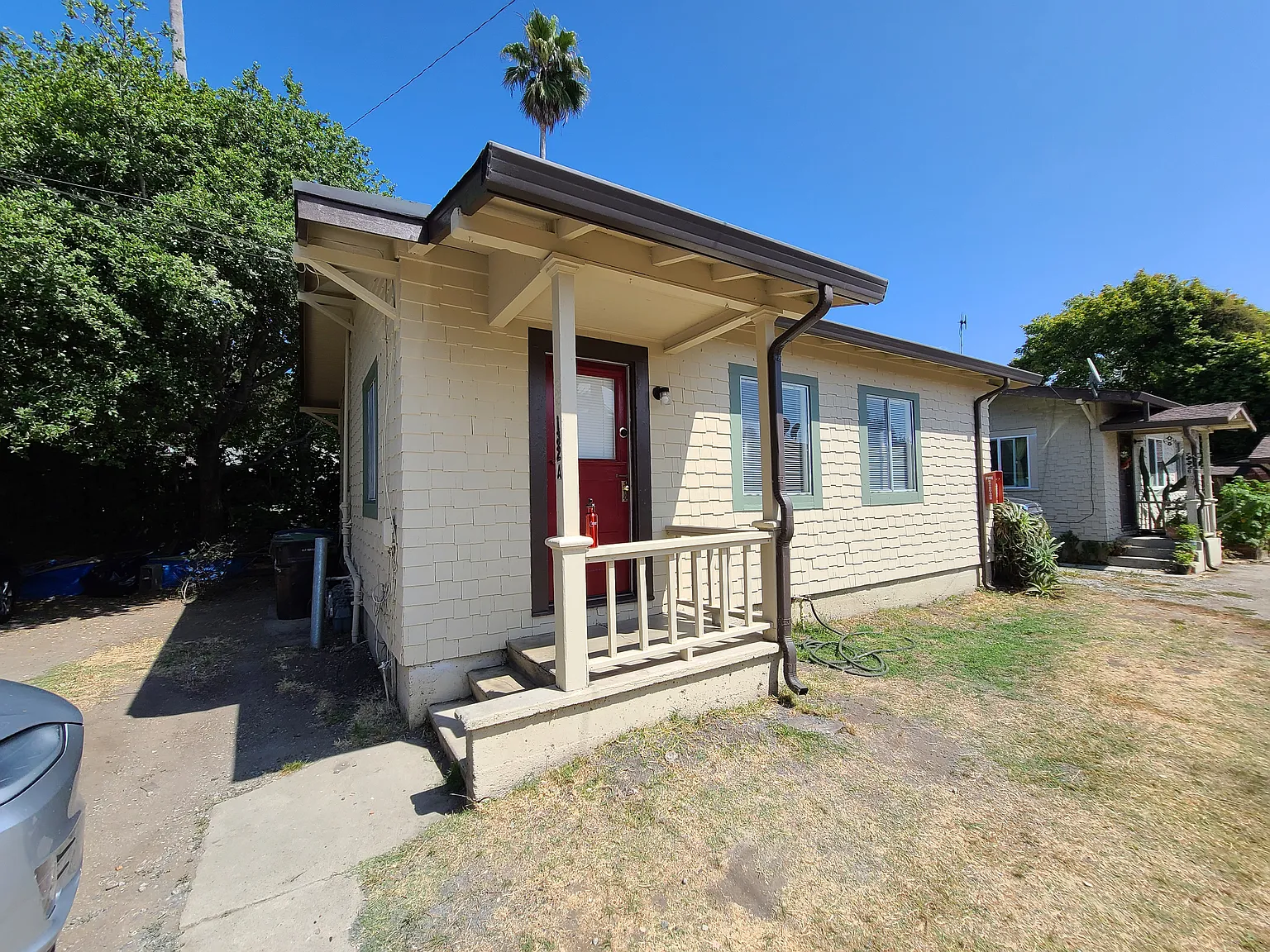 2 bed, 750 sqft, $3,000 — Photo 1