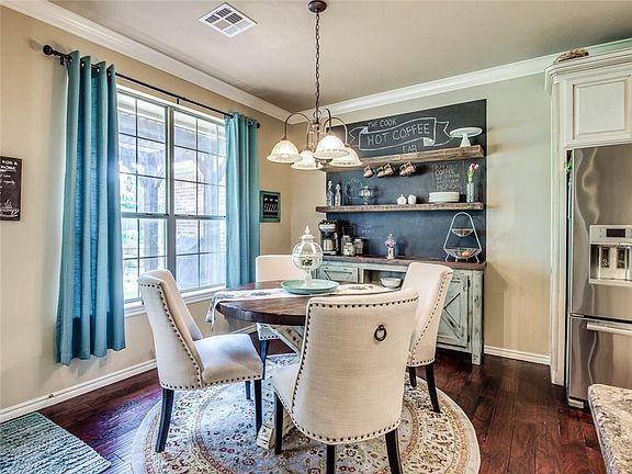 5th image of 2716 Ashebriar Ln