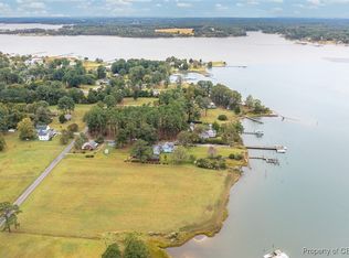 60 Edwards Landing Rd, Hudgins, VA 23076