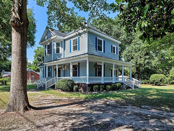 4th image of 804 Cromer Ave