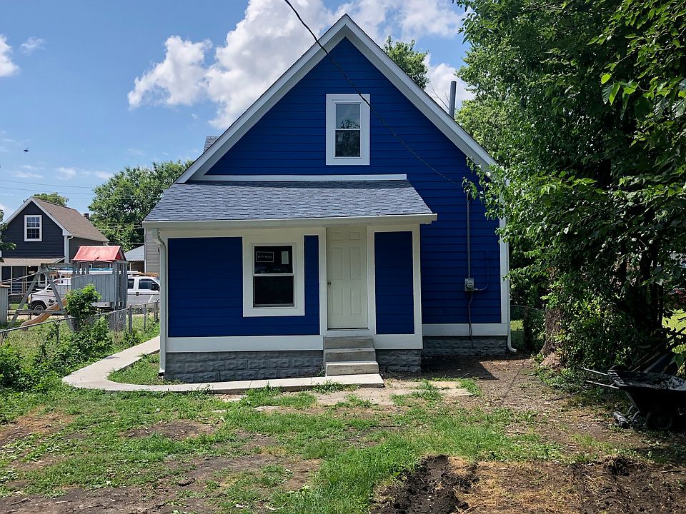 2nd image of 241 N Reisner St