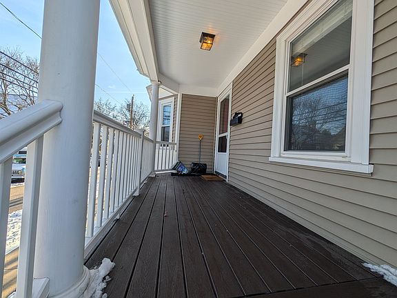4th image of 204 Rockland St
