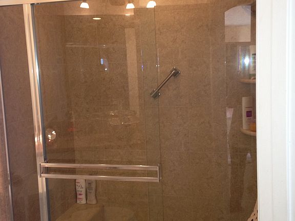 3rd image of 2045 4th St Unit 304