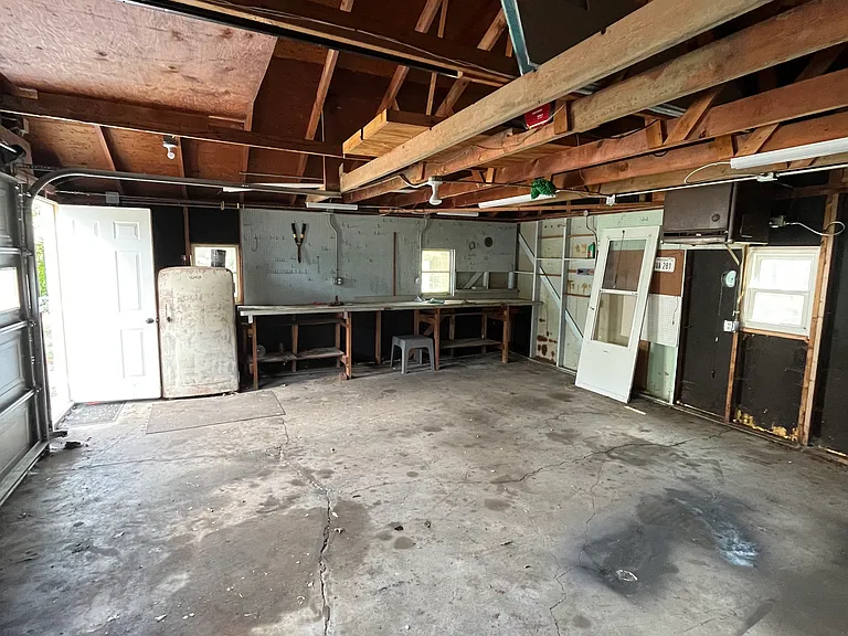 12505 A St — Photo 28