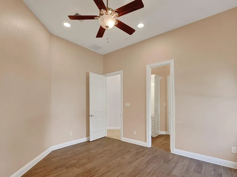 9436 Hufsmith Rd — Photo 30