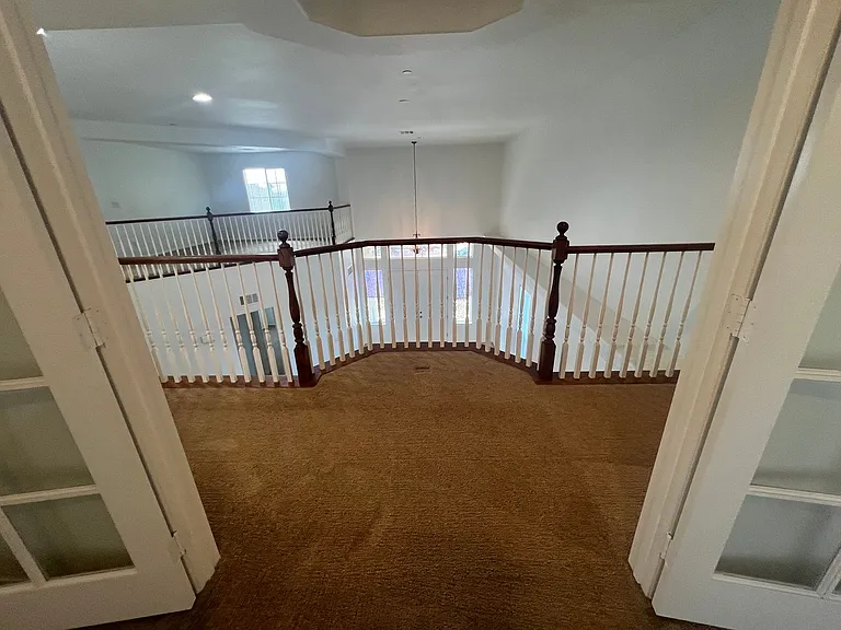 1550 Midnight Cowboy Ct — Photo 33