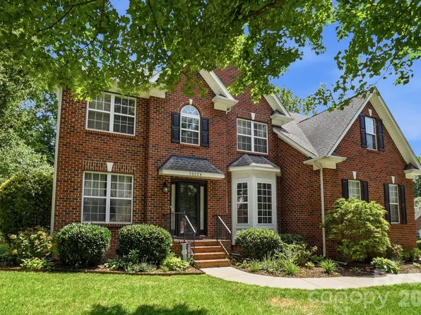12124 Kane Alexander Dr, Huntersville, NC 28078