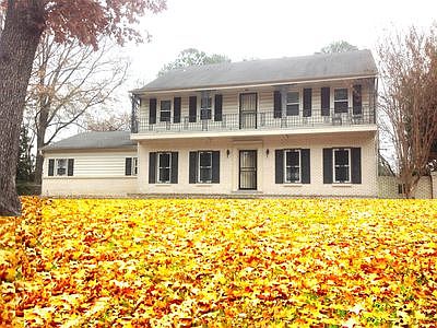 1st image of 1394 Yorkshire Dr