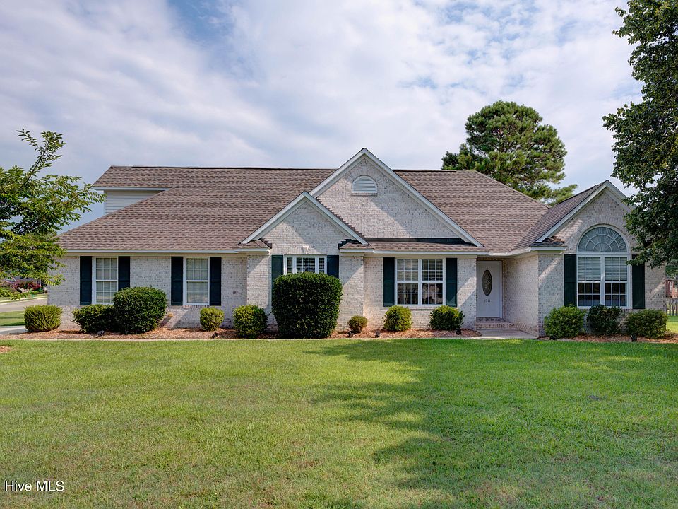 1st image of 1511 Edgefield Ct