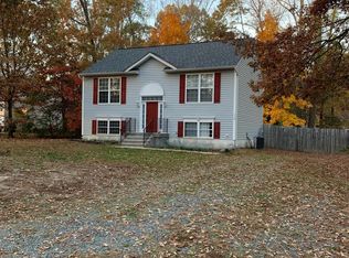 510 Montgomery Dr, Ruther Glen, VA 22546