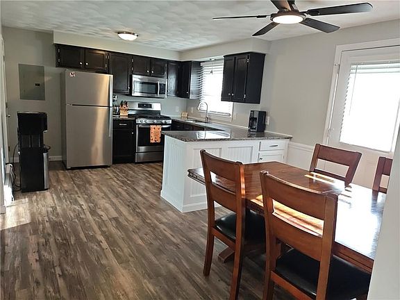 2nd image of 110 West St