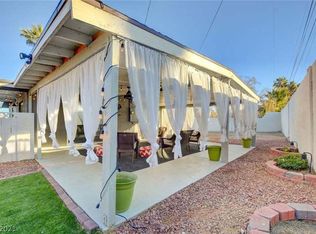 4044 Pepe Cir, Las Vegas, NV 89121