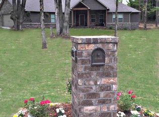 2752 Holcomb Ave, Des Moines, IA 50310