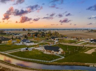 12334 Rivendell Ct, Nampa, ID 83686