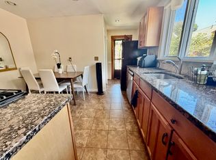 27 Sunset Rd, Somerville, MA 02144