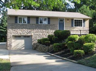 112 Warrencliff Dr, Monaca, PA 15061