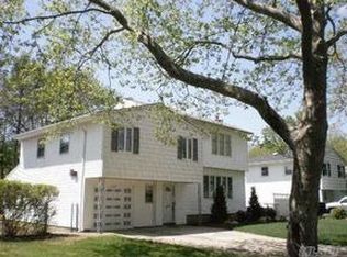 2539 New York Ave, Melville, NY 11747