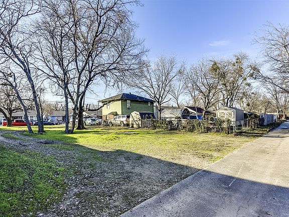 5th image of 4036 Pringle Dr