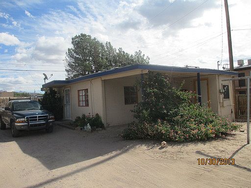 1st image of 2105 College St