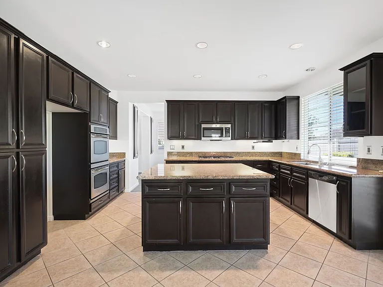 35459 Sumac Ave — Photo 13