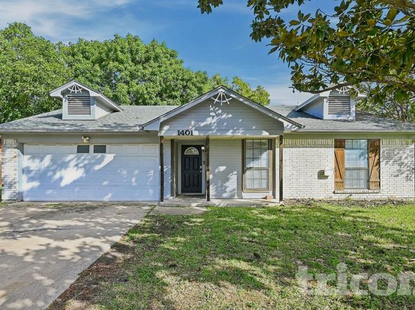 1401 Timbercrest Dr