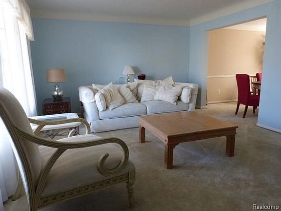 3rd image of 23418 S Colonial Ct