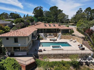 1585 Black Mountain Rd, Hillsborough, CA, 94010