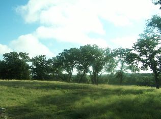 5 Zenner Ahrens Rd, Fredericksburg, TX 78624