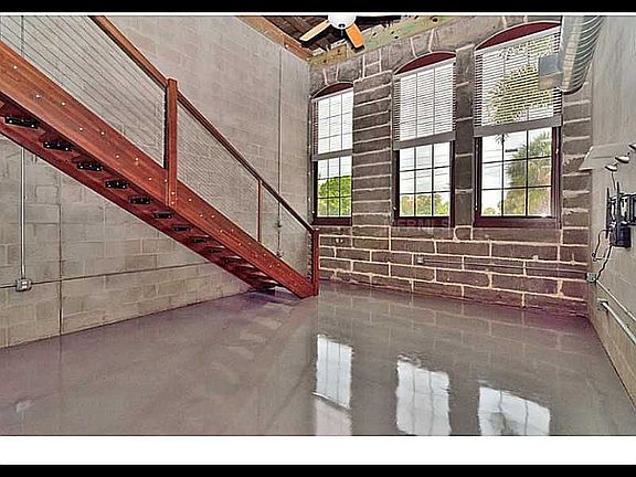 5th image of 2001 E 2nd Ave Unit 7