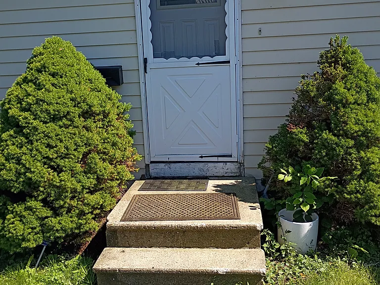 3898 Sharondale Dr #1 — Photo 1
