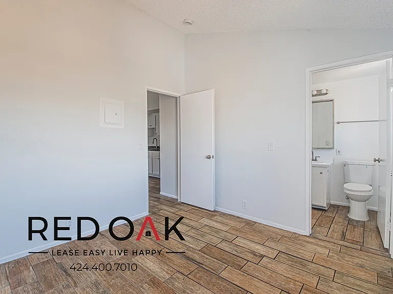 532 Nebraska Ave #303 — Photo 9