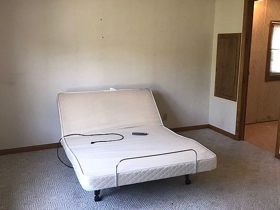 4th image of 39 Castle Rd #149