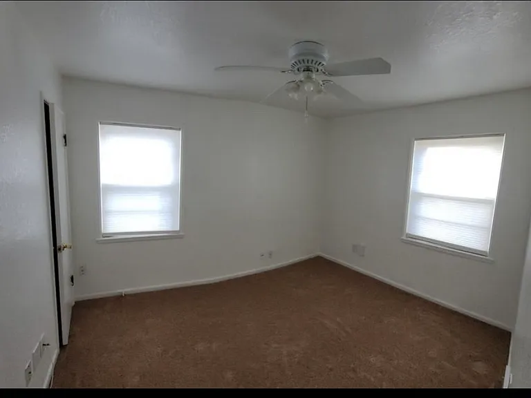 7668 Norwood St — Photo 7