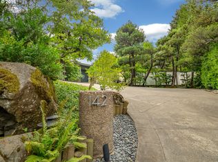 142 Cornell Ct, Lake Oswego, OR 97034