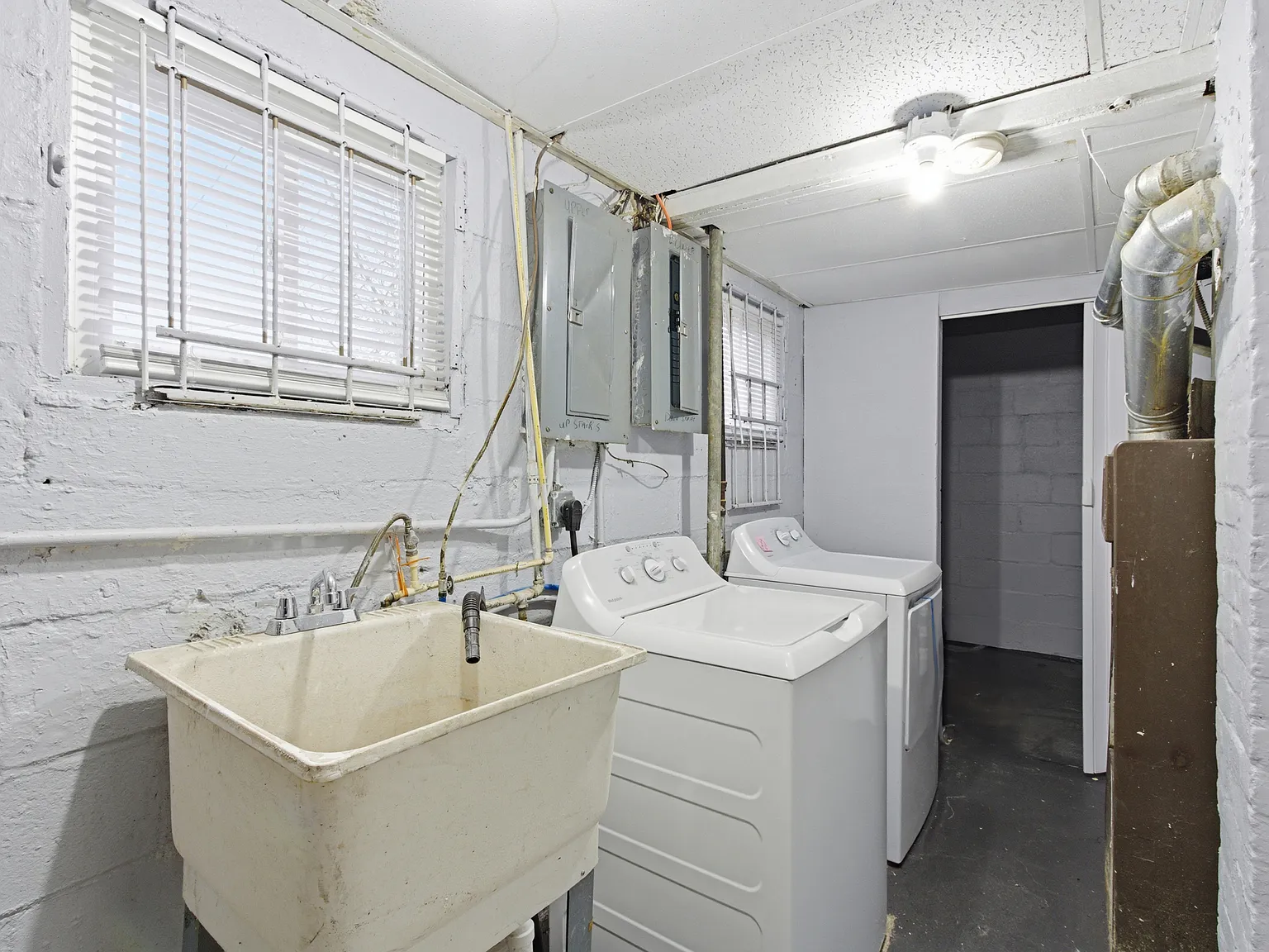 1 bed, 900 sqft, $900 — Photo 4