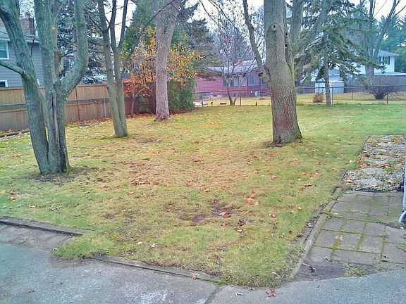 3rd image of 5529 Bonnie Ave SE