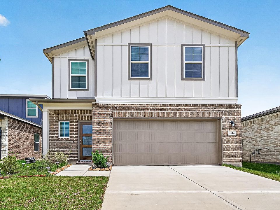 1st image of 8344 Bristlecone Pine Way