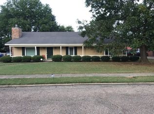 2325 Leonard Rd, Montgomery, AL 36116