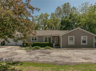 5205 Nieman Rd, Shawnee, KS 66203