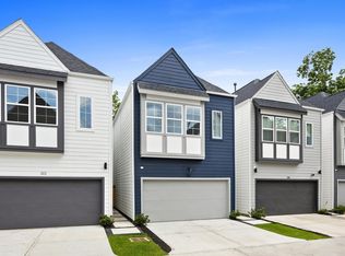 324 Neyland St, Houston, TX 77022